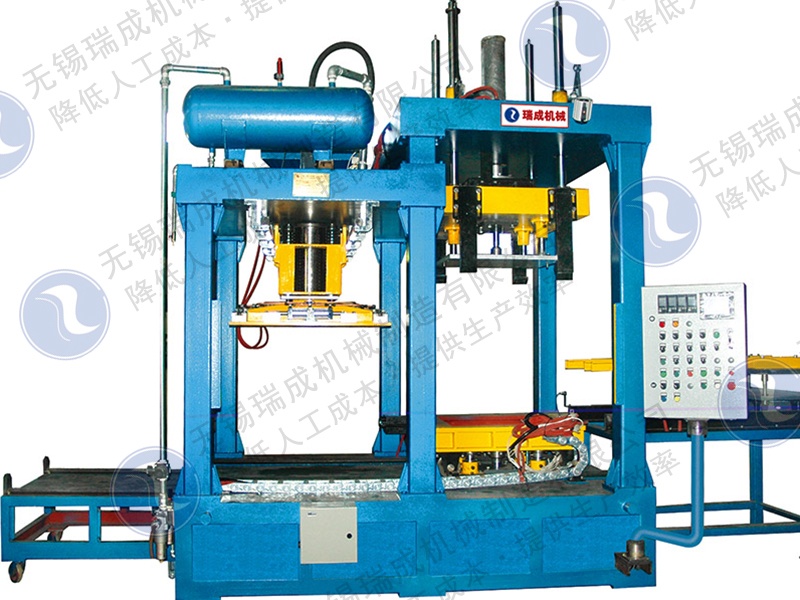 水平分型射芯機(jī)【底?？梢苿印? />
          <h5>水平分型射芯機(jī)【底模可移動】</h5>
        </div>
          </a>
        </div>
      
        <div   id=